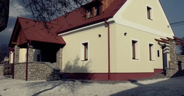 Laky Demeter Turistaház Rezi