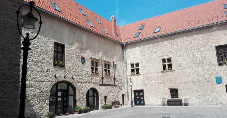 Szerencsi Művelődési Központ és Könyvtár