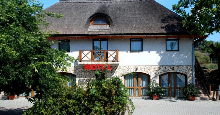Tekergő Motel és Étterem
