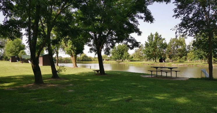 Kunadacsi Horgászcentrum és Pihenőpark