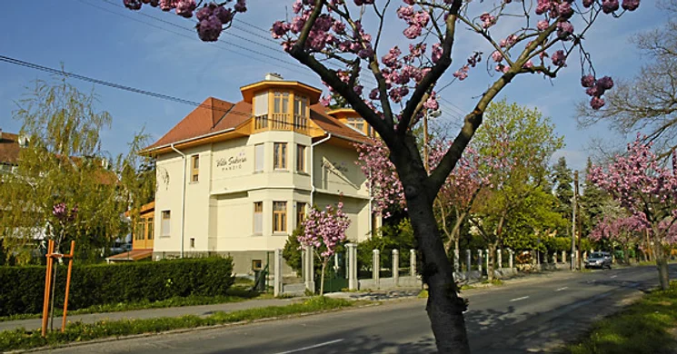 Villa Sakura Panzió Sopron