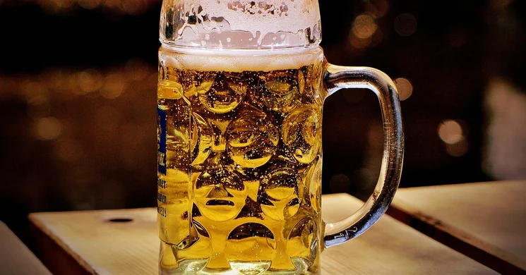 Sörpatika Pub és Kávézó Gyula