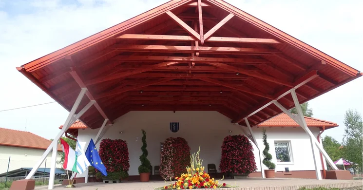 Mihály-napi Sokadalom Szigetbecse