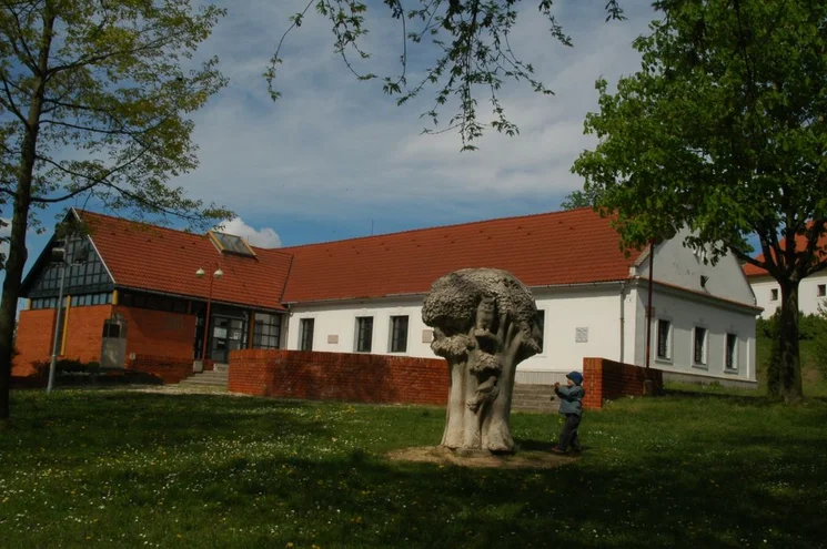 Városi Múzeum és Fotógaléria Ajka