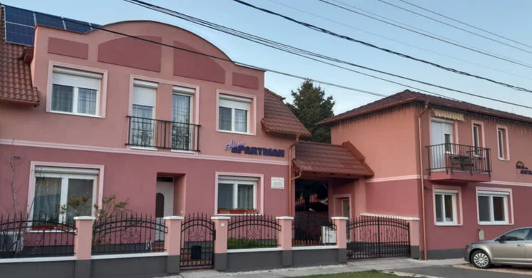 Álom Apartman Hajdúszoboszló és Dream Lux Apartman