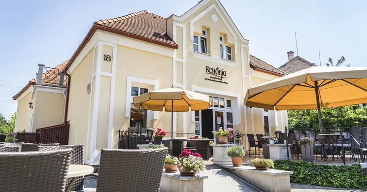 Schőnig Cukrászda és Kávéház Veszprém