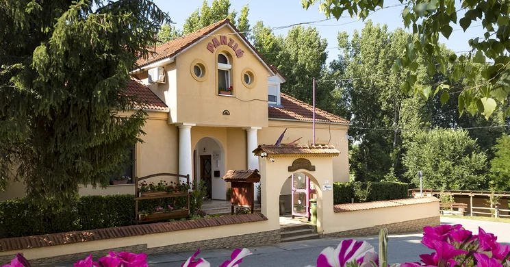 Várongi Panzió
