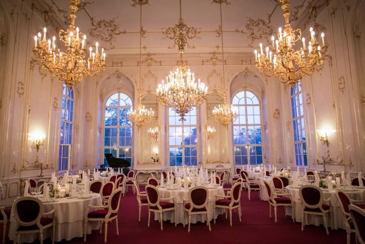 Bálterem helyszín bérlés Pest megye 2026 - Elegancia és exkluzivitás a Gödöllői Királyi Kastélyban