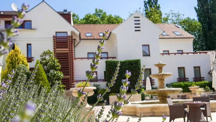 Hétköznapi wellness Tata 2026 - Wellness élmények hétköznapokon a Kristály Imperial Hotelben