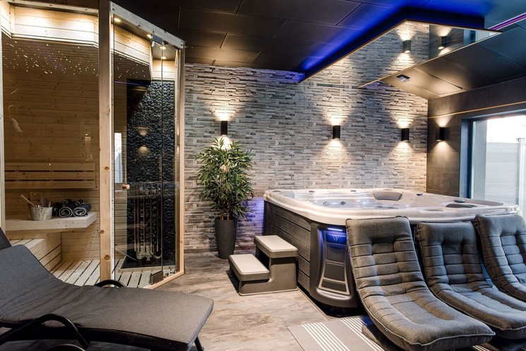 Wellness lánybúcsú privát wellness oázissal egy exkluzív harkányi apartmanházban