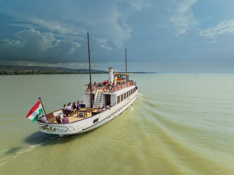 Siófoki sétahajózás és hajókirándulás 2026