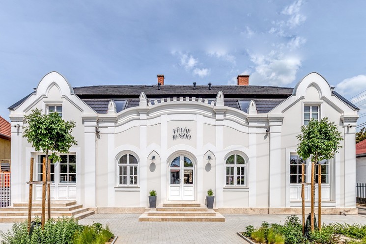 Balatoni csapatépítés a nyugalom, élmények és bor szerelmeseinek