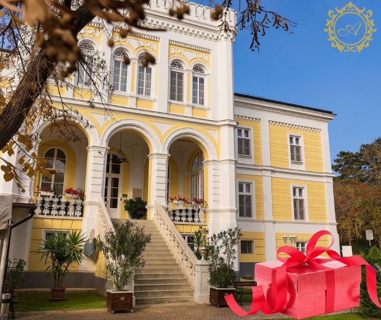 Ajándékutalvány karácsonyra. Ajándékozz élményt szeretetteidnek Balaton parti szállodában