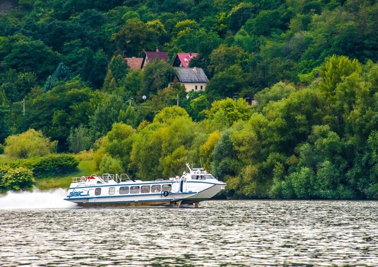 Visegrád Esztergom hajó 2026 - Szárnyashajós utazás a Dunakanyarban