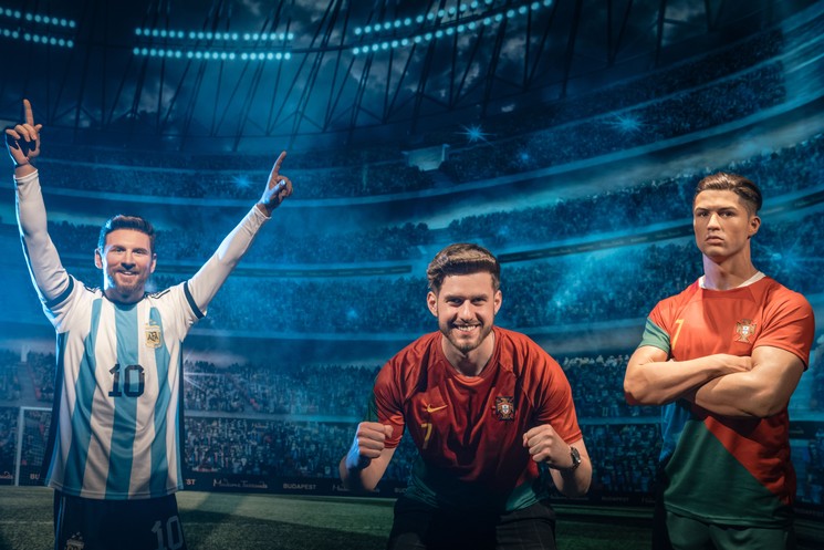 Élményprogramok Budapesten, életnagyságú viaszfigurák  várnak Budapest belvárosában