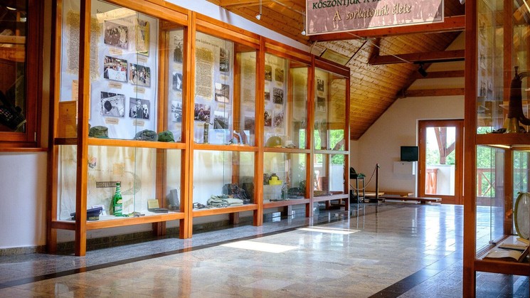 Sorkatonaság története, állandó kiállítás a Pákozdi Katonai Emlékparkban