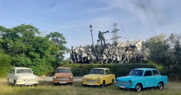 Trabant túra Budapesten, élmény autózás vagy pöfögés egy kelet-német papírjaguárban