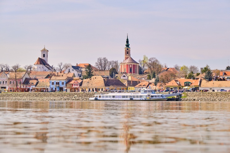 Szentendre hajózás 2026 - Kirándulóhajó a Leányfalu - Visegrád útvonalon