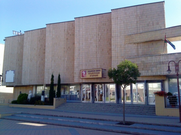 Színházi előadások Siófokon 2026