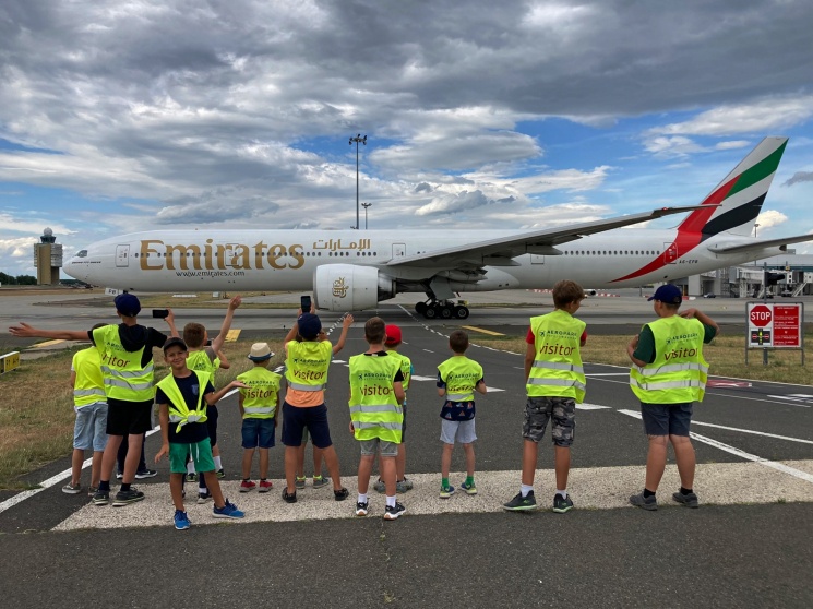 Repülőtéri osztálykirándulás Budapesten, életre szóló élmény az Aeroparkban