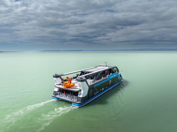 Balatonföldvár hajózás 2026 - Menetrendi járatok és sétahajók