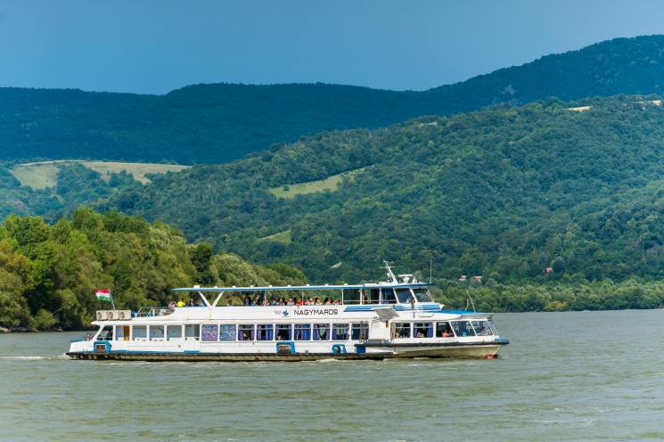 Esztergom hajózás 2026 -  Sétahajózás Esztergomban és kirándulóhajók Visegrádra, Zebegénybe, Dömösre, Nagymarosra