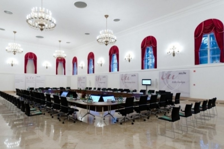 Konferencia helyszín Budapest mellett exkluzív környezetben a Gödöllői Királyi Kastélyban