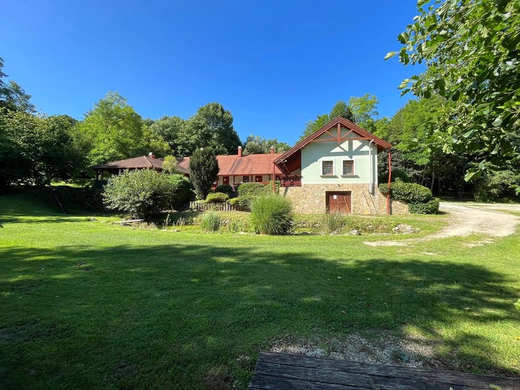 Patakvölgye Vendégház Bakonyjákó