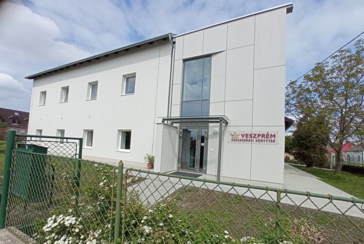 Dózsavárosi Fiókkönyvtár Veszprém