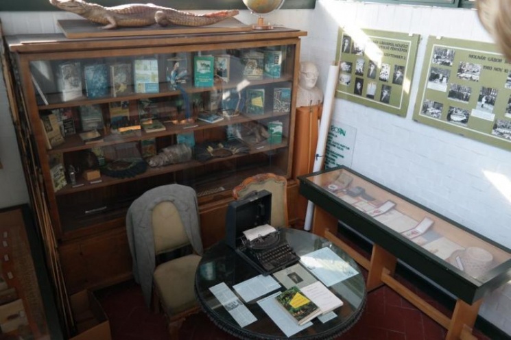 Molnár Gábor Emlékszoba Ajka