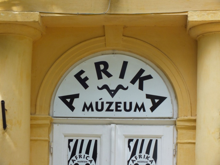 Gróf Somssich Pongrácz Soltész István Afrikai Tárlata Balatonlelle