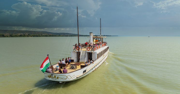 Keszthelyi hajózás 2026 - Menetrendi és sétahajó járatok