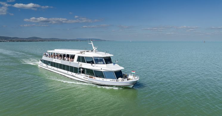 Balatonalmádi hajózás 2026 -  Menetrendi és sétahajó járatok