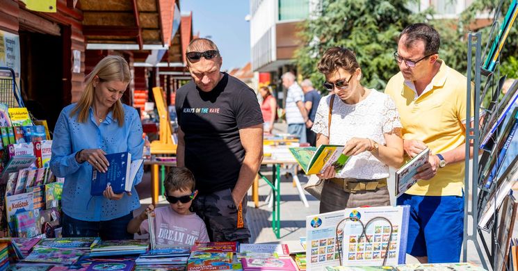 Ünnepi Könyvhét Veszprémben 2026