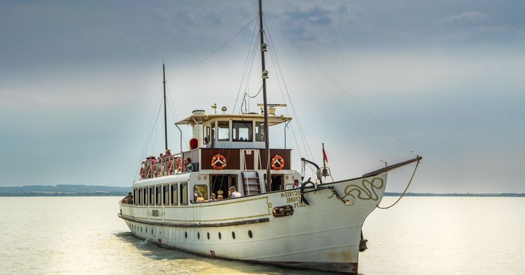 Hajókirándulás Balatonszemes 2026 - Menetrendi járatok és sétahajók