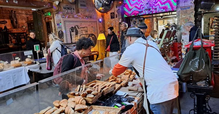 Szimpla Háztáji Piac 2026 Budapest