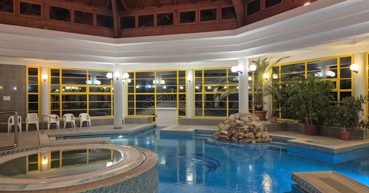 Éjszakai fürdőzés hétköznap 2026 Kiskunmajsa, Jonathermal Fürdő