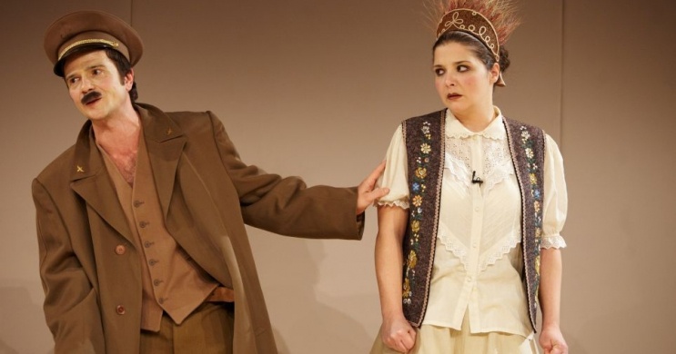 Tündöklő Középszer előadások 2026 - Pintér Béla és Társulata online jegyvásárlás