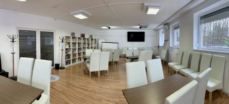 Céges rendezvény Tata 2026 - szállás és programlehetőségek az Öreg-Tó Hotelben