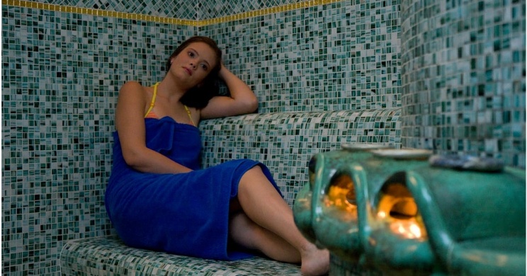 Kikapcsolódás egyedül vidéki wellness szállással Móron a Hétkúti Wellness Hotelben