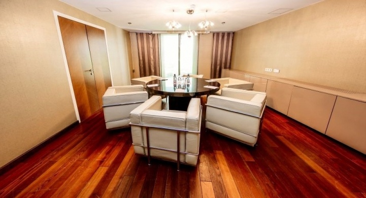 Tárgyalóterem bérlés Budapesten, a 7. kerületi Continental Hotelben