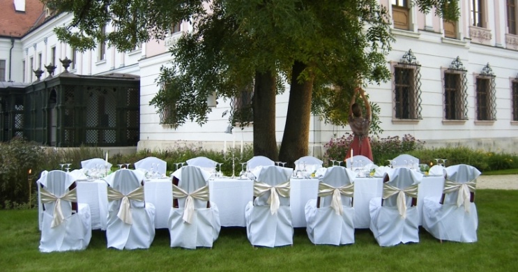 Díszvacsora helyszín 2026 - gálavacsorák a Gödöllői Királyi Kastélyban impozáns környezetben