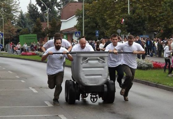 Oroszlányi Csilletoló Verseny 