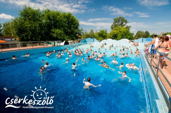 Cserkeszőlő fürdő programok 2026