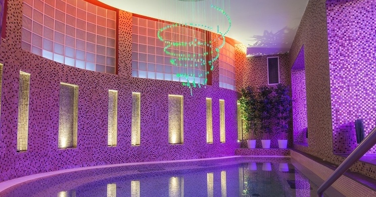 Szép Kártya akció a tatai Kristály Imperial Hotelben félpanzióval és wellness kezelésekkel