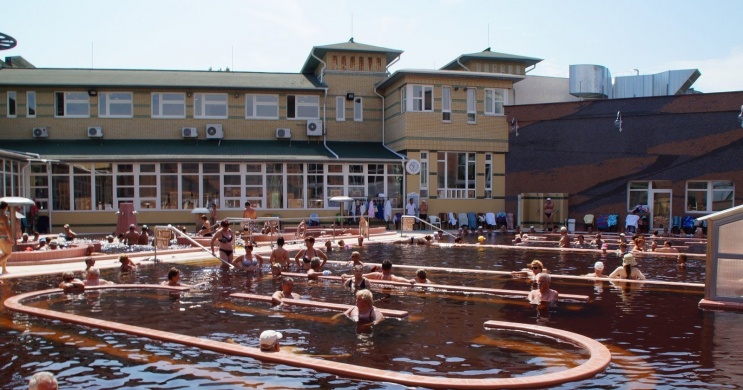 Gyógyszálloda Hajdúszoboszló, gyógyüdülés termálfürdőzéssel és kezelésekkel