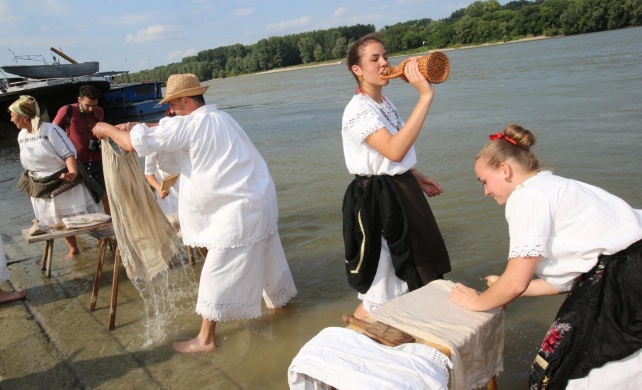 Dunai mosás Mohács 2026 - Hagyományőrző, kulturális és gasztronómiai találkozó