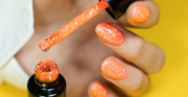 Körömdíszítés otthon: kerüljük el a leggyakoribb hibákat!