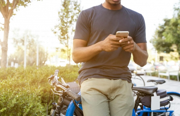 Ezért tökéletes választás egy felújított mobil, ha aktív életmódot élsz