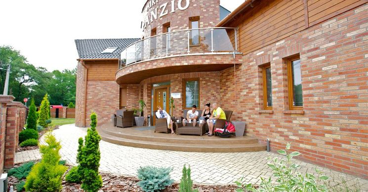 Airport Wellness Panzió Hajdúszoboszló